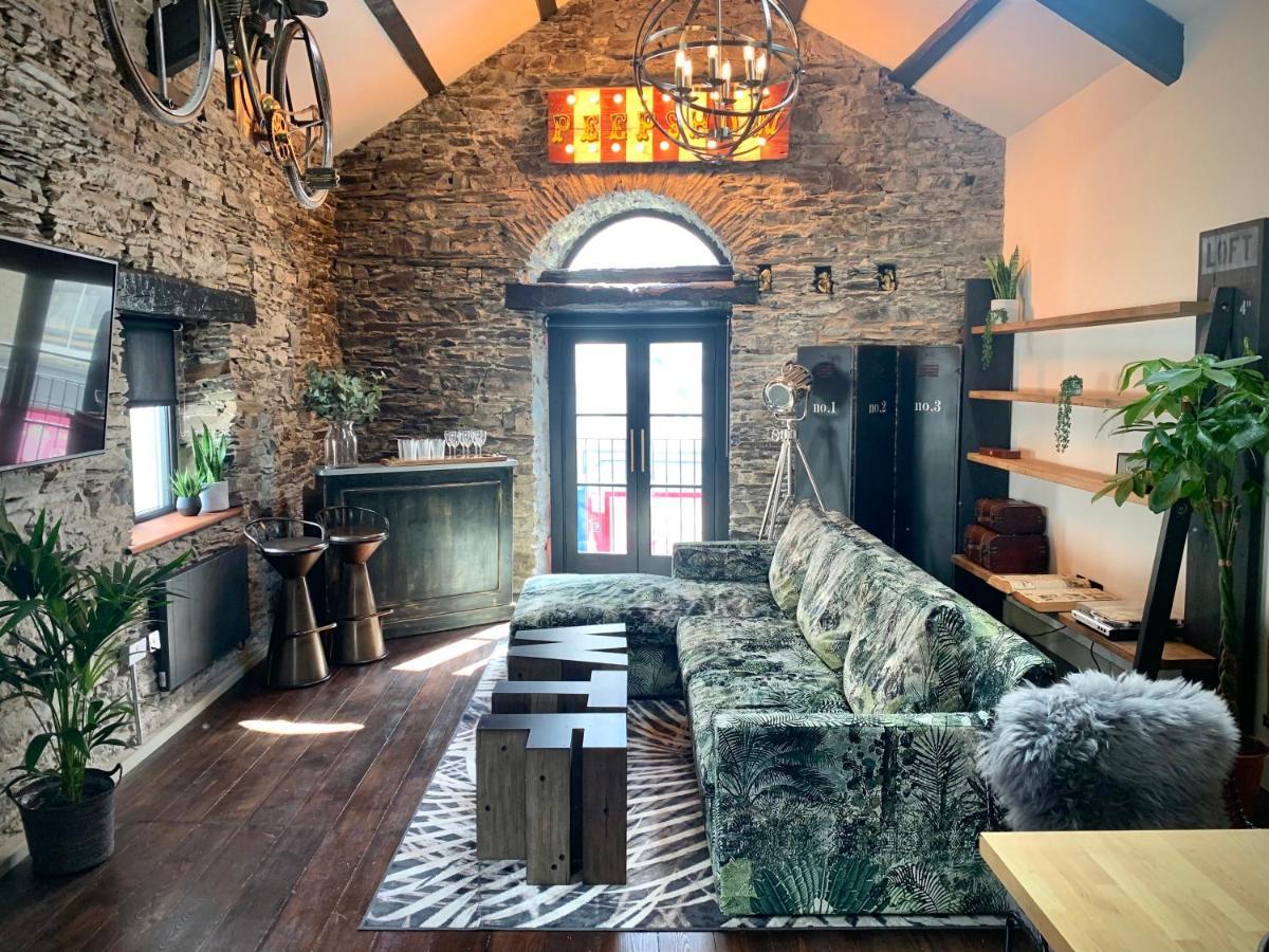 Loft 11 Stunning Luxury Nyc Loft Style Interior Designed 2Bd Apartment Excellent City Centre Location Mezzanine Cinema Room Designer Furniture Amazing Space Дуглас Экстерьер фото