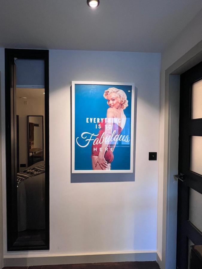 Loft 11 Stunning Luxury Nyc Loft Style Interior Designed 2Bd Apartment Excellent City Centre Location Mezzanine Cinema Room Designer Furniture Amazing Space Дуглас Экстерьер фото