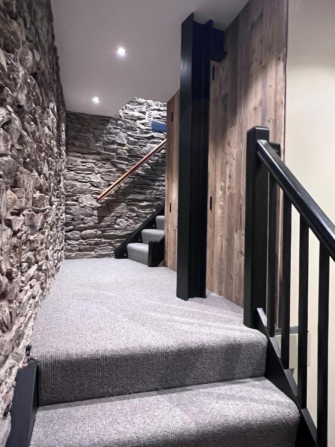 Loft 11 Stunning Luxury Nyc Loft Style Interior Designed 2Bd Apartment Excellent City Centre Location Mezzanine Cinema Room Designer Furniture Amazing Space Дуглас Экстерьер фото